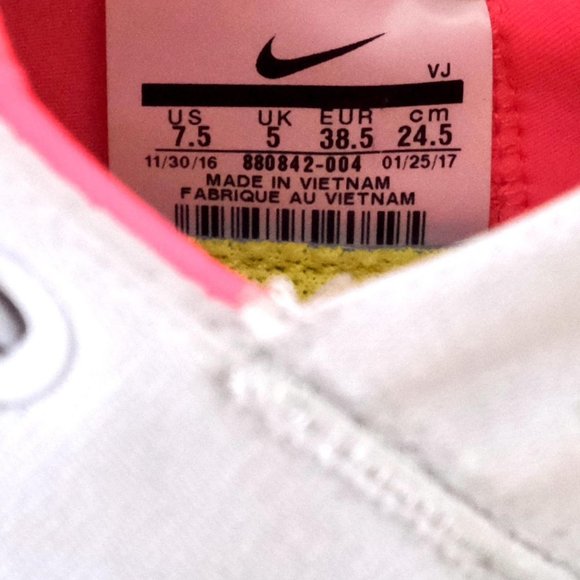 NEW Nike Free RN Commuter Sneakers - Picture 4 of 4